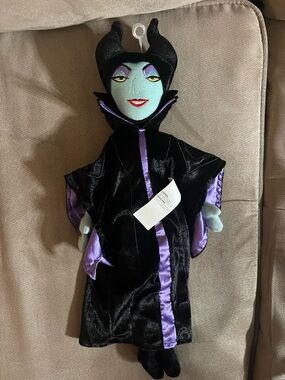 Disney Plush Maleficent Villain 18 Inches New With Tags
